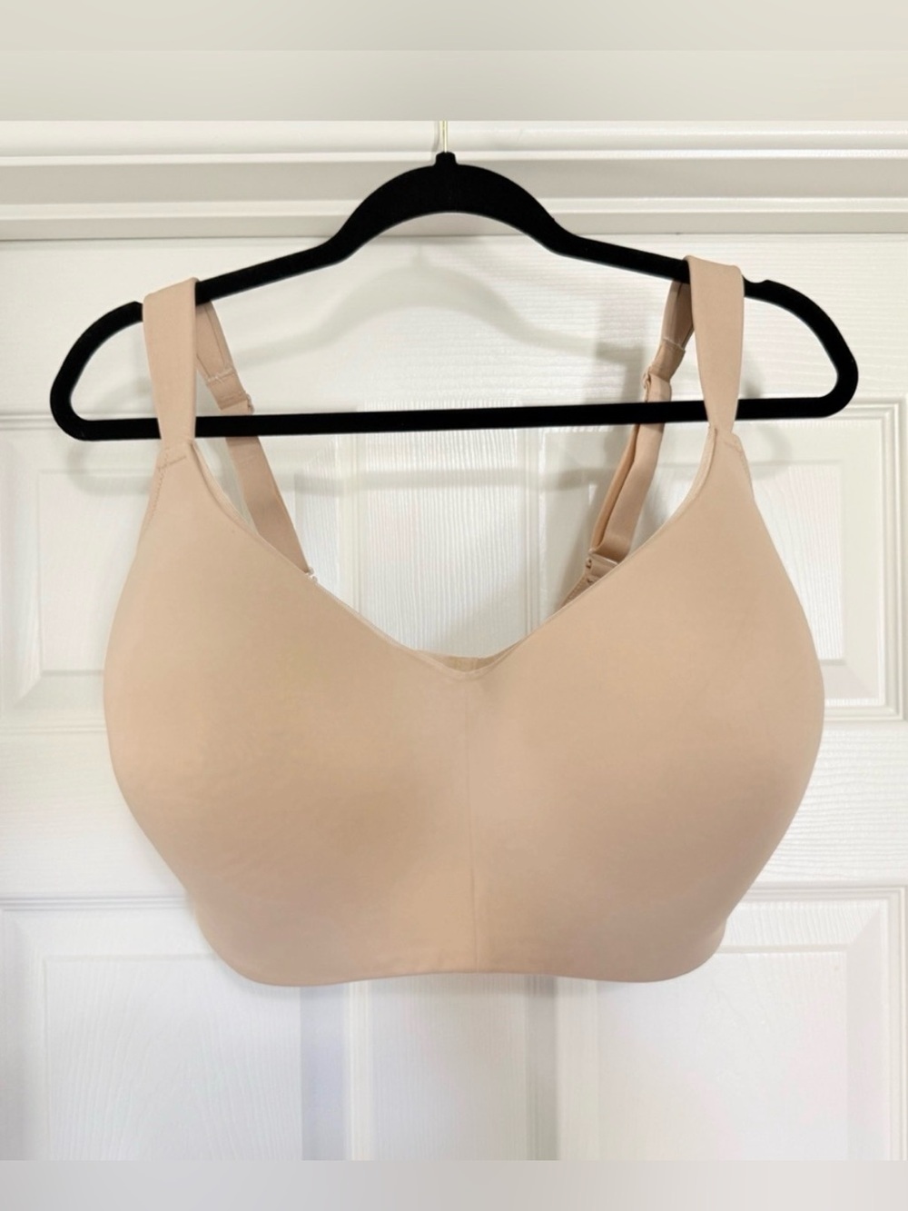 Auden 44DDD Lightly Lined Wirefree Bra Nude Beige Full Coverage NWOT